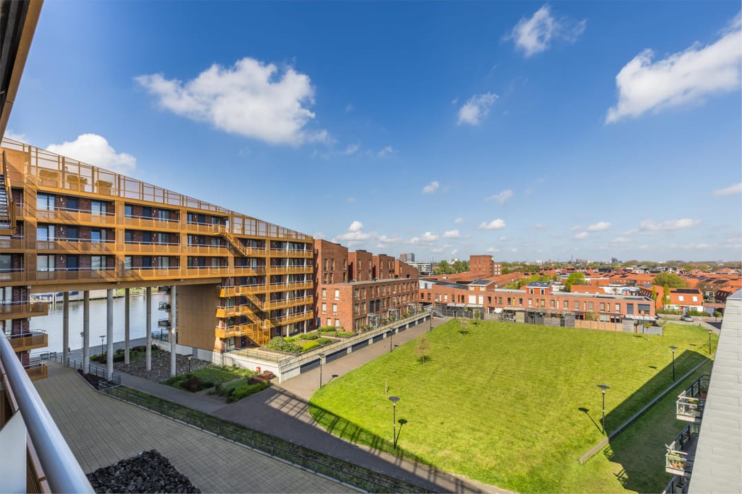 Foto 7 van Conradwerf 107