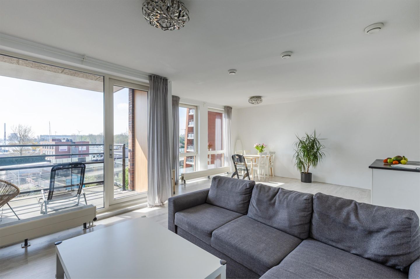 Foto 14 van Conradwerf 107