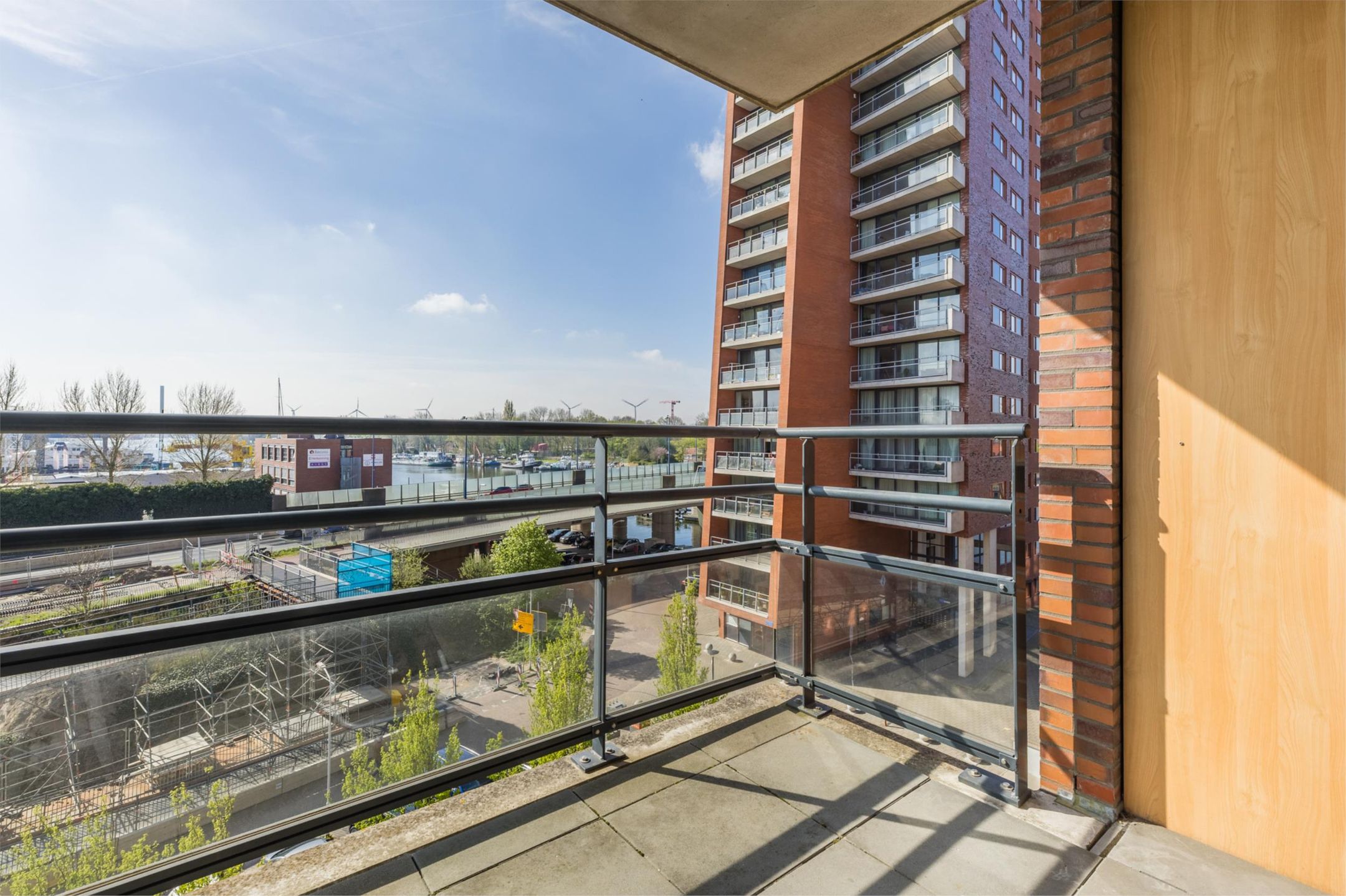 Foto 27 van Conradwerf 107