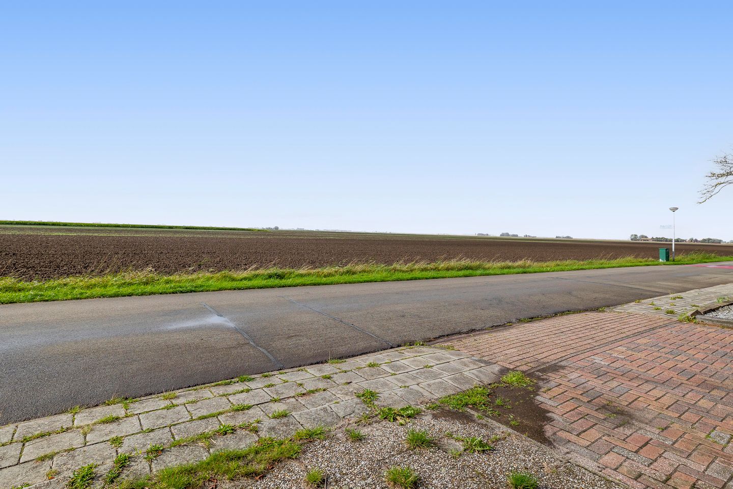 529.jpg?options=width=1440