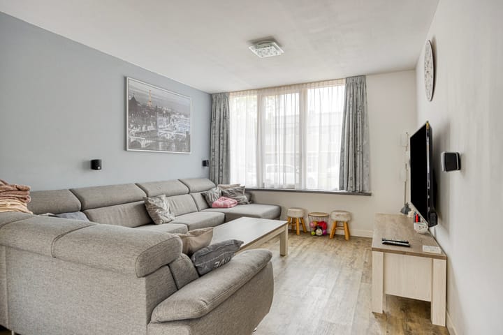 Foto 2 van Karel V-straat 8