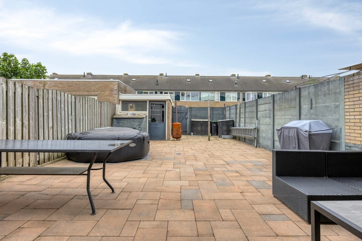 Foto 15 van Karel V-straat 8