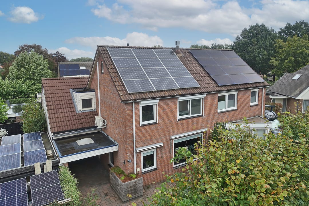 Photo 1 of Kamille 9