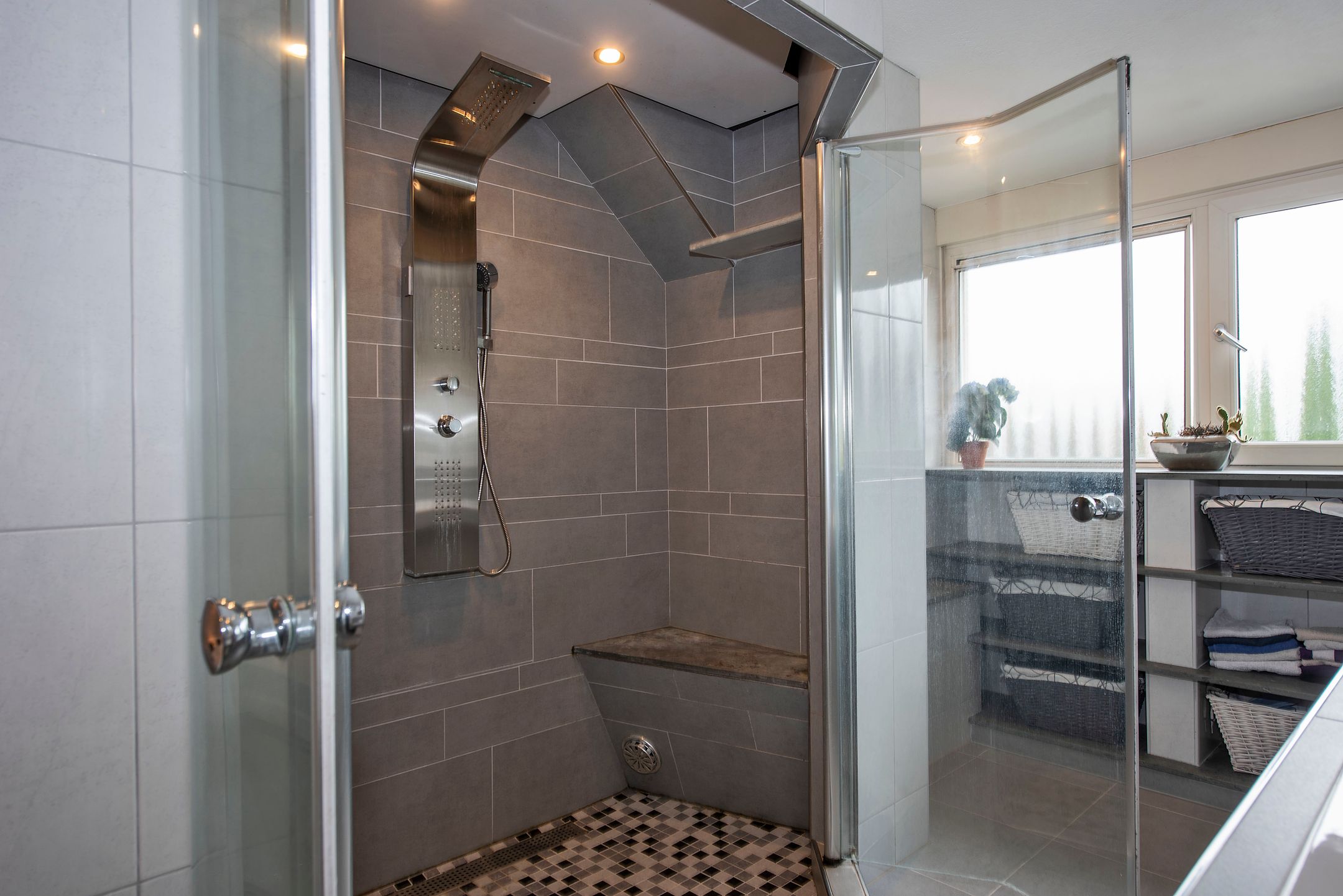 Photo 24 of Kamille 9