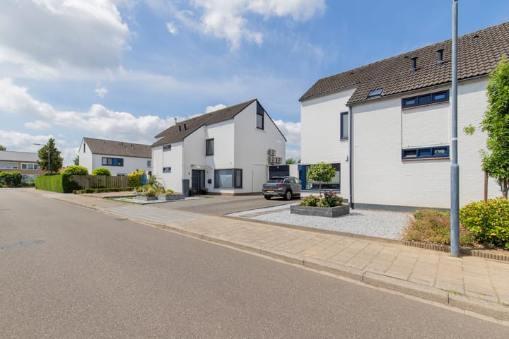 Foto 3 van Rolandsweg 8