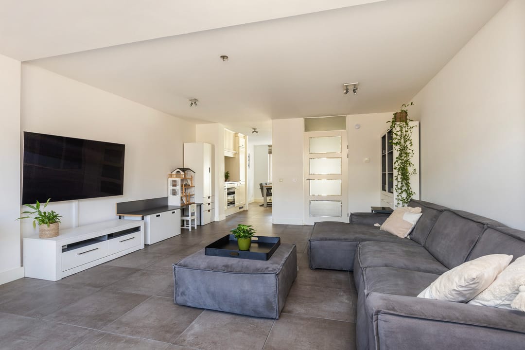 Photo 13 of Waterviolier 37