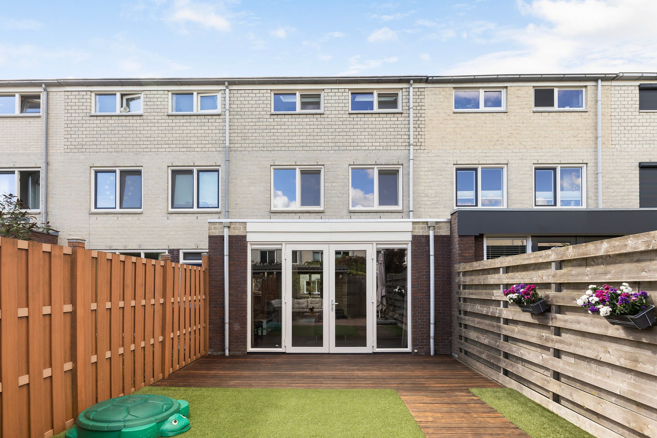 Photo 15 of Waterviolier 37