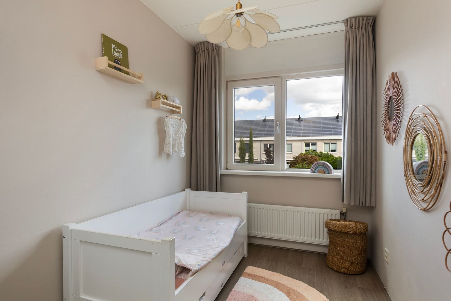 Photo 19 of Waterviolier 37