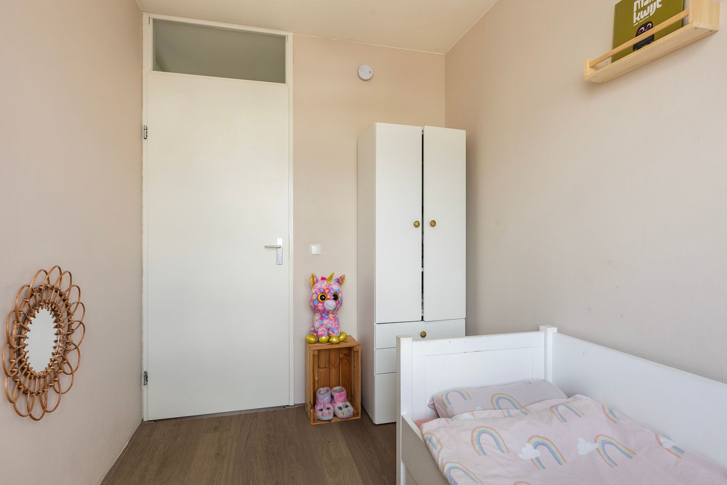 Photo 20 of Waterviolier 37