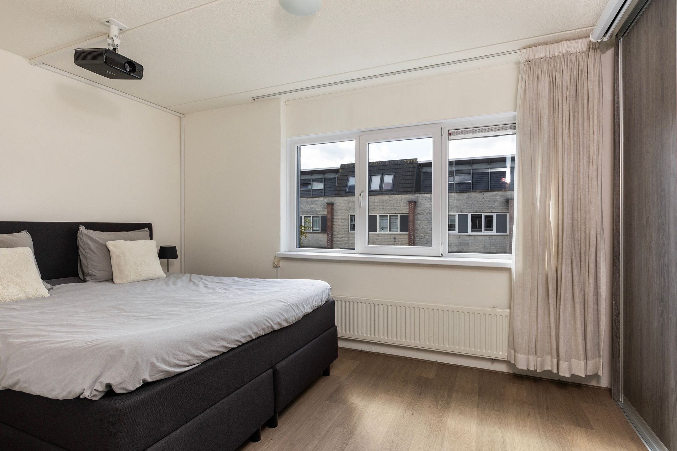 Photo 21 of Waterviolier 37