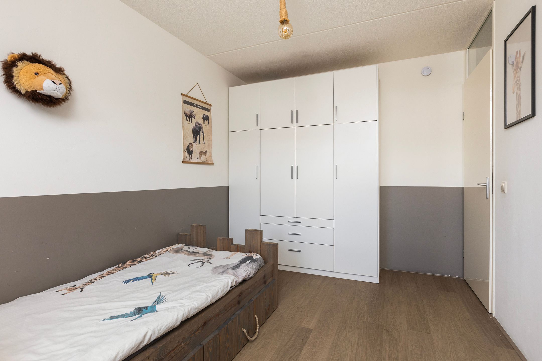 Photo 24 of Waterviolier 37