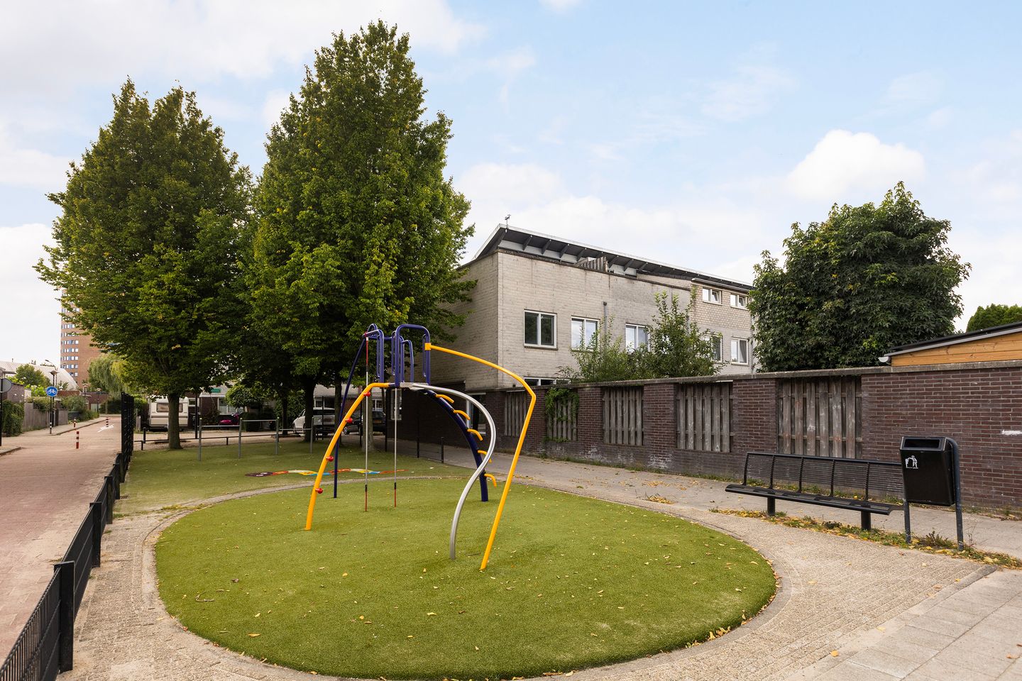 Photo 40 of Waterviolier 37