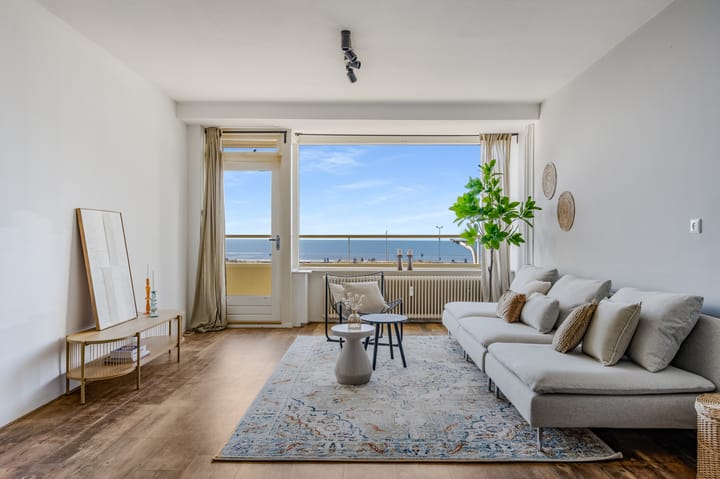 Photo 2 of Burgemeester van Fenemaplein 19-F3