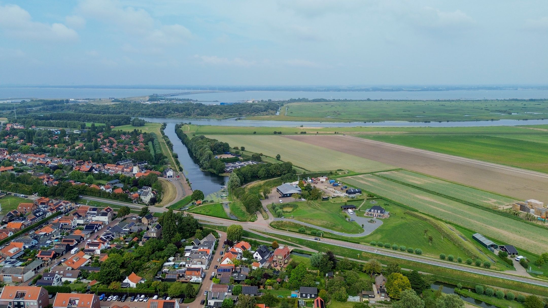 Photo 51 of Nieuweweg 57