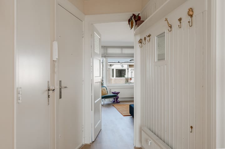 Foto 2 van Esmoreitstraat 12-3