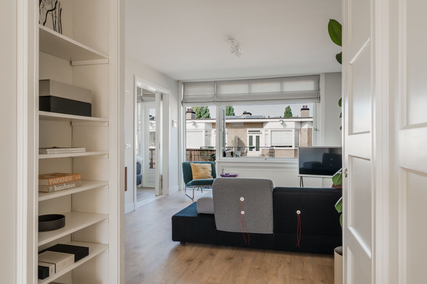 Foto 5 van Esmoreitstraat 12-3