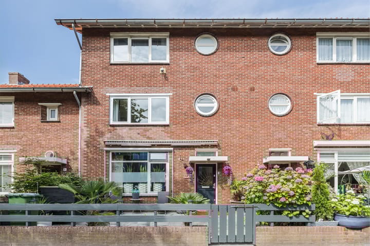 Photo 1 of Daltonstraat 3