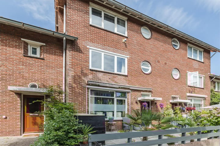 Photo 3 of Daltonstraat 3