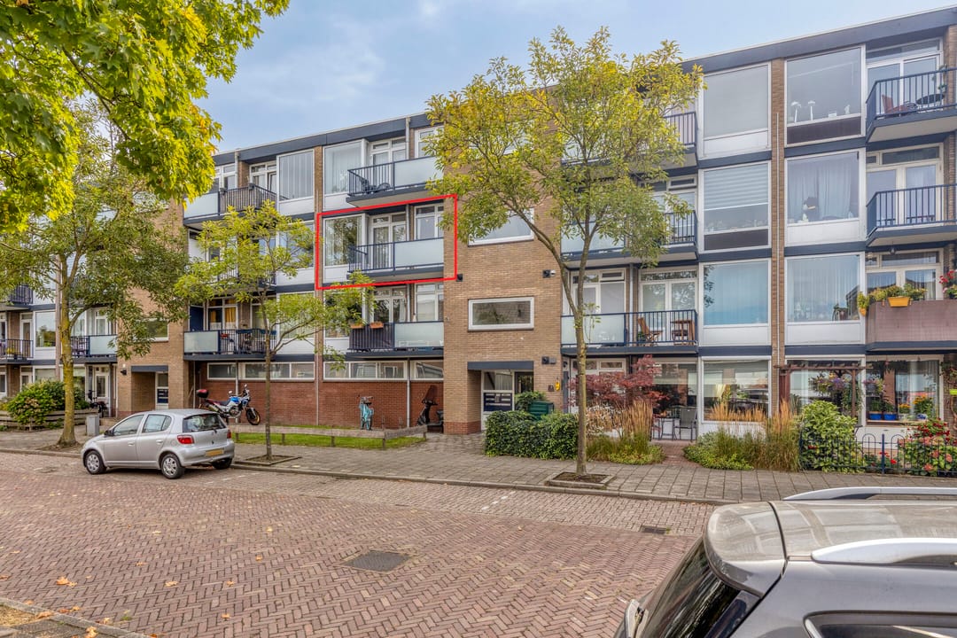 Photo 2 of Kuyperstraat 24