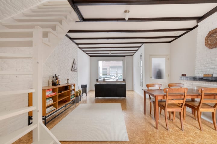 Foto 15 van Houtstraat 73