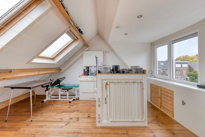 Foto 26 van Houtstraat 73