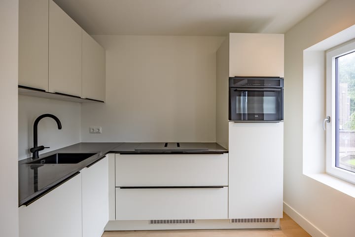 Foto 17 van Eindstraat 17-E