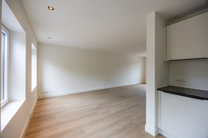 Foto 18 van Eindstraat 17-E