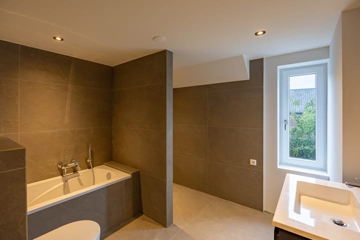 Foto 25 van Eindstraat 17-E