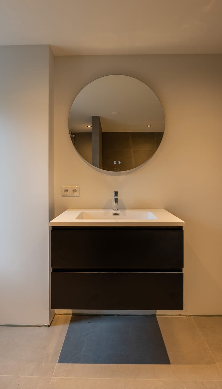 Foto 28 van Eindstraat 17-E