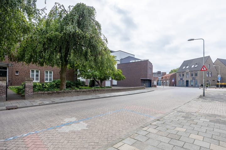 Foto 34 van Eindstraat 17-E