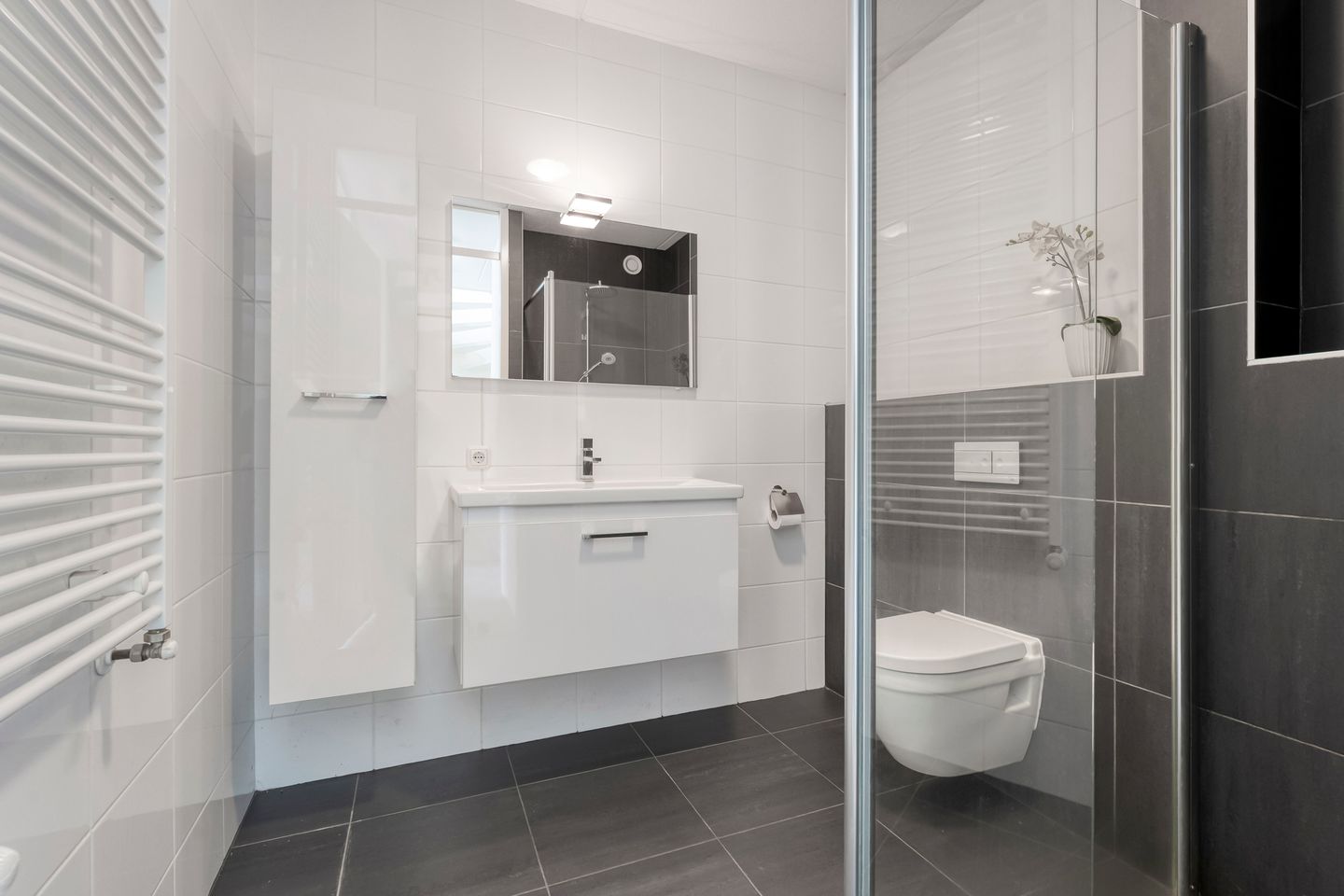 Foto 29 van Nijerwalstraat 107