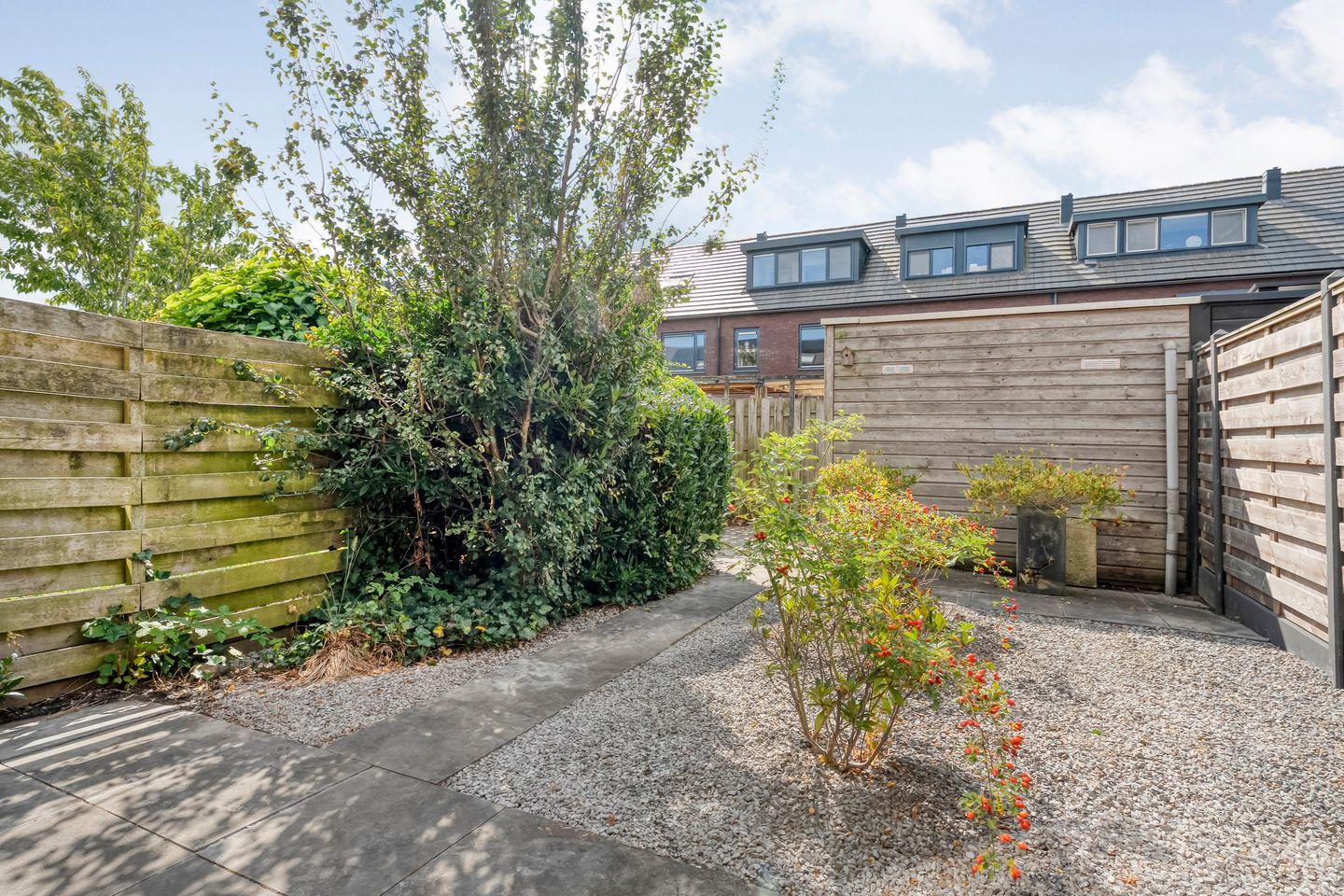 Foto 35 van Nijerwalstraat 107