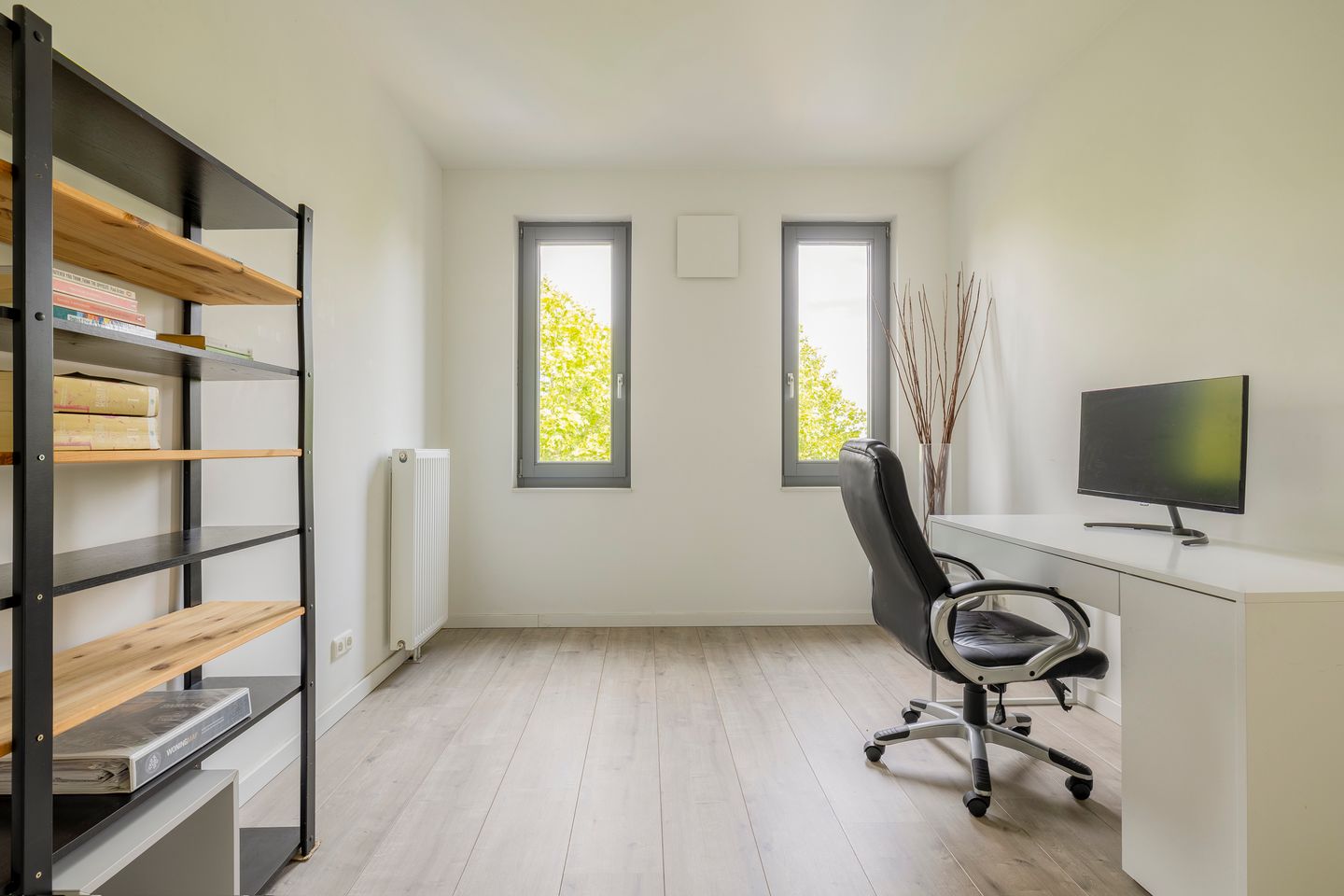 Foto 35 van Valeriaanweg 233