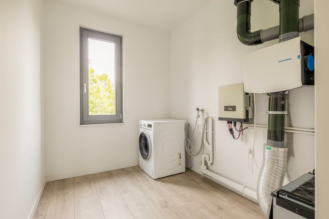 Foto 38 van Valeriaanweg 233