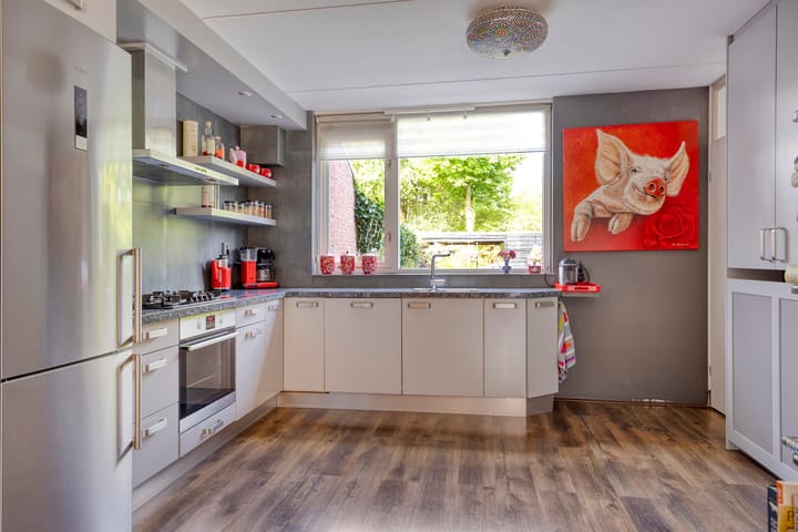 Foto 8 van B.A.A. Engelbertinklaan 160