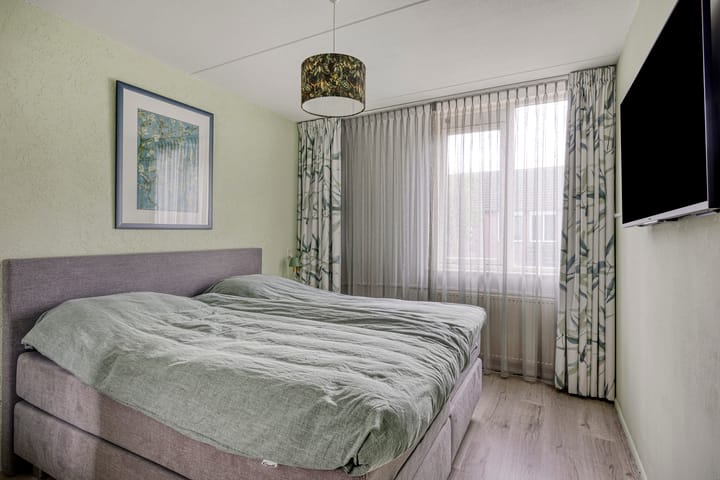 Foto 15 van B.A.A. Engelbertinklaan 160