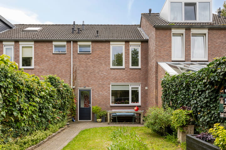 Foto 23 van B.A.A. Engelbertinklaan 160