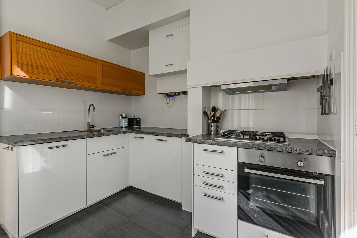 Photo 10 of Anton de Haenstraat 40