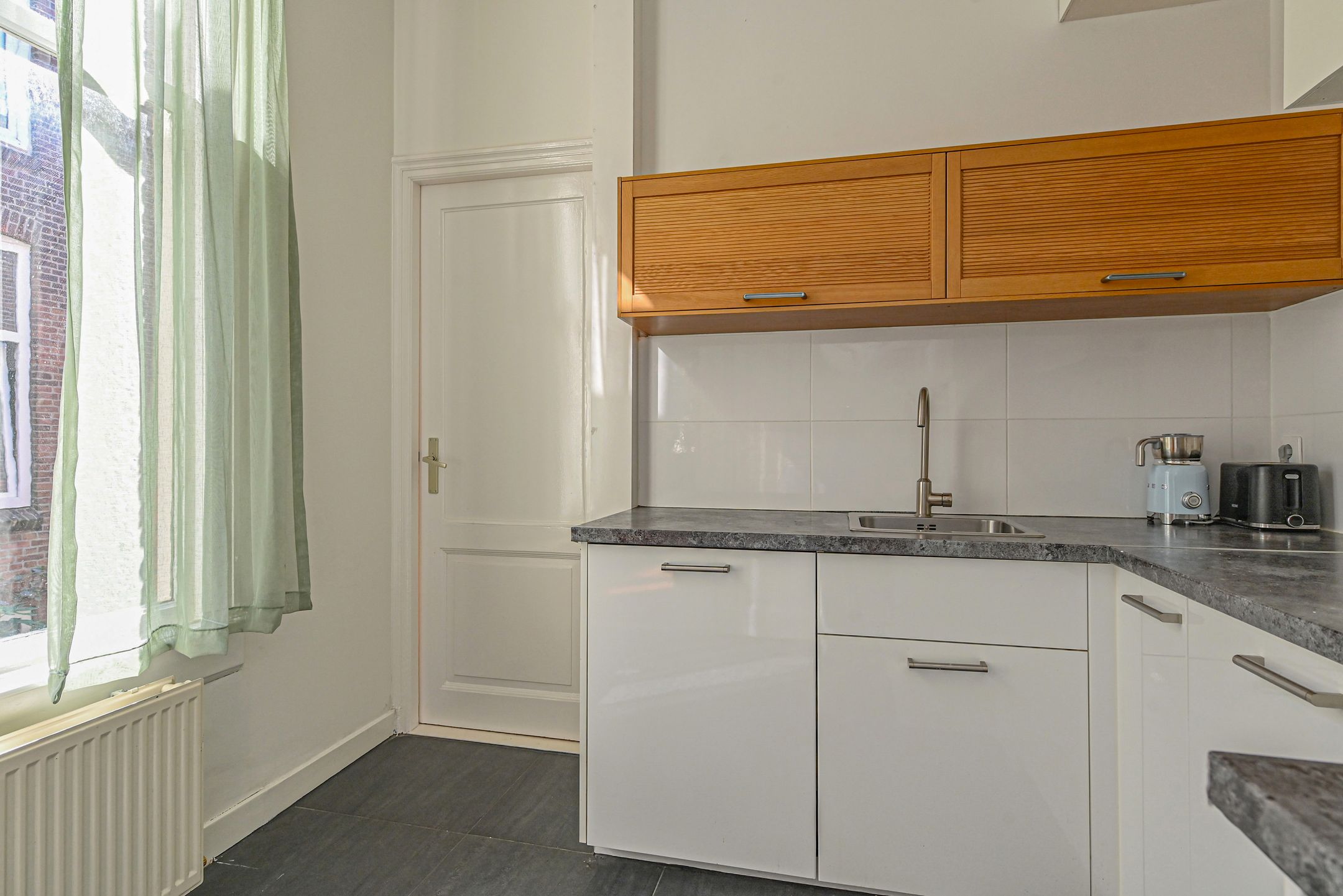 Photo 12 of Anton de Haenstraat 40