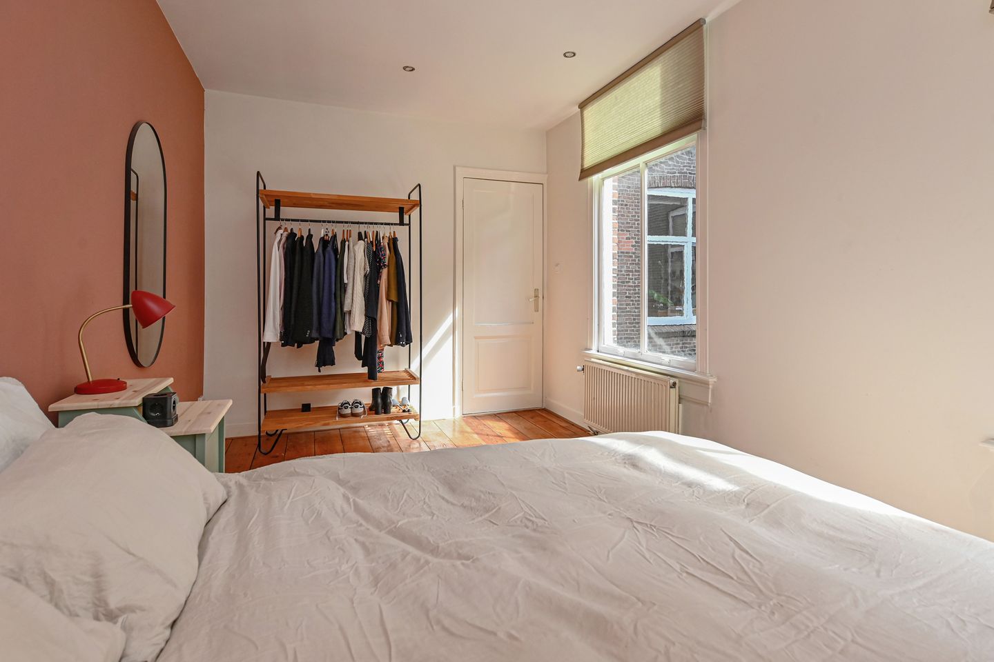 Photo 14 of Anton de Haenstraat 40