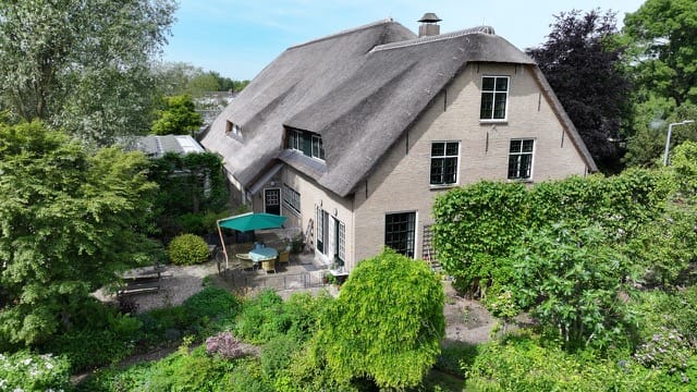 Photo 2 of Charloisse Lagedijk 534