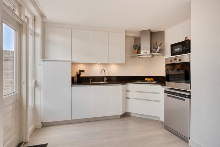 Foto 11 van Lorentzstraat 47