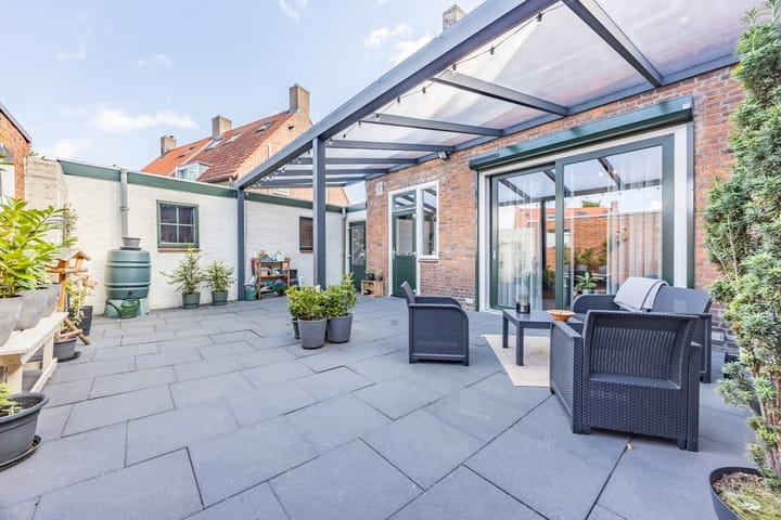 Photo 2 of Adriaan Poirtersstraat 7