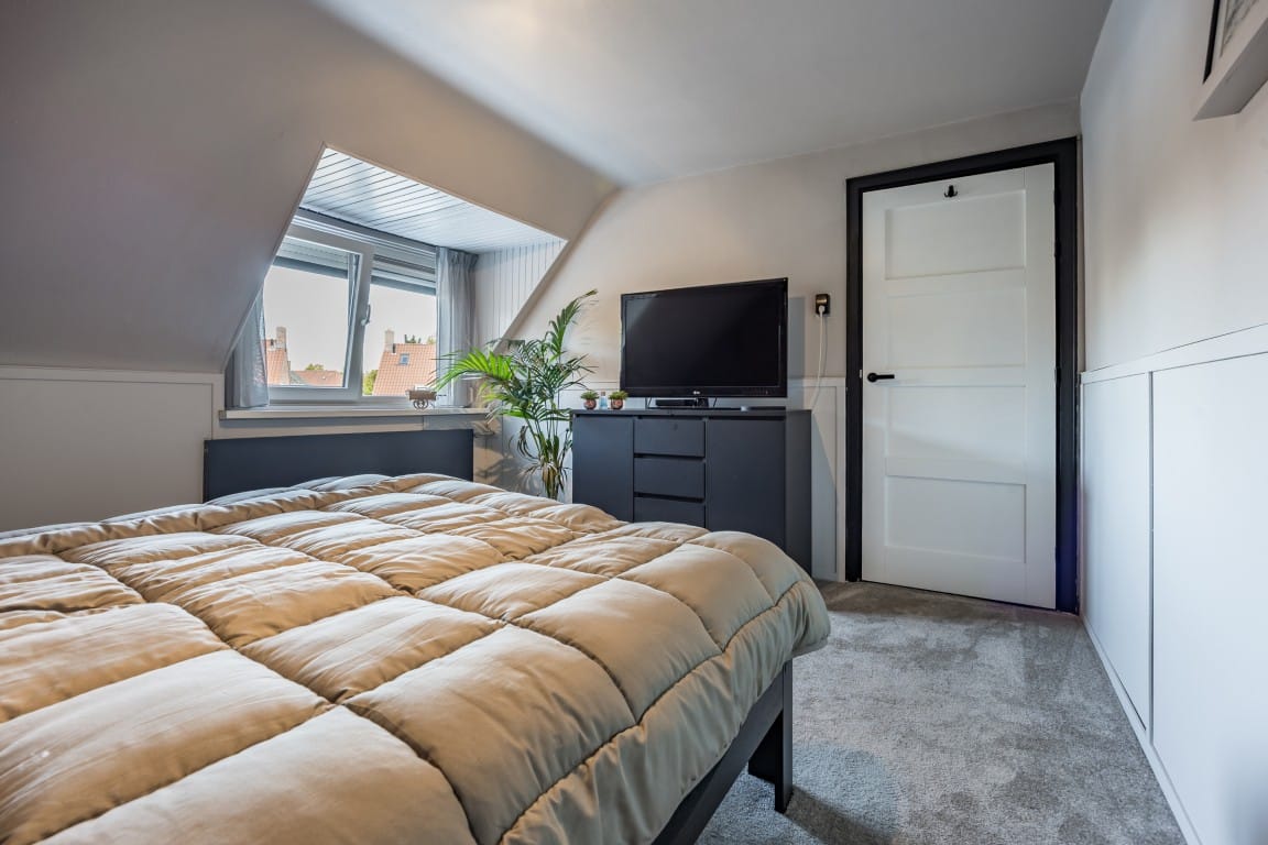 Foto 18 van Adriaan Poirtersstraat 7