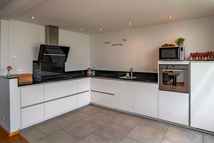 Foto 9 van Laathofstraat 5