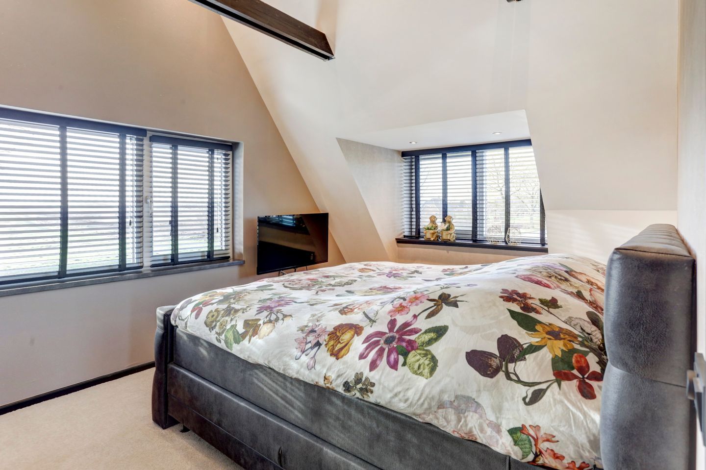 Foto 19 van Kanaal A NZ 122