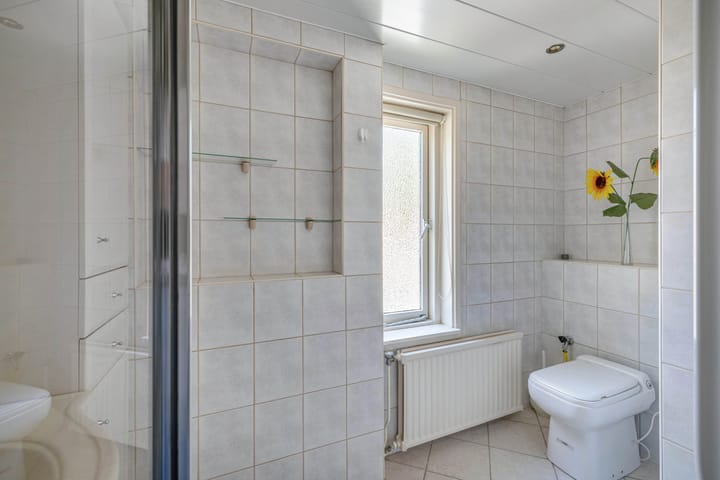 Foto 23 van Laagzijde 30