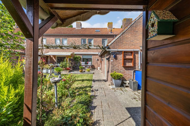 Foto 33 van Laagzijde 30