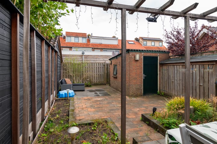 Foto 37 van Prinses Irenelaan 15