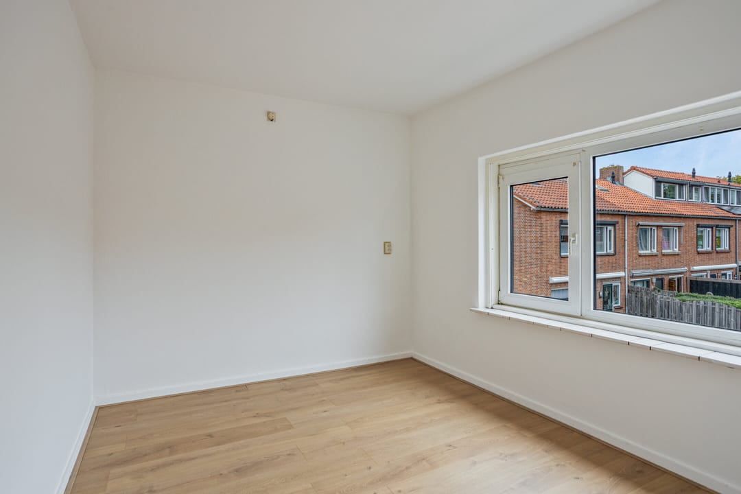 Photo 7 of Resedastraat 45